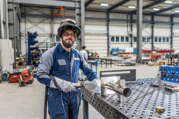 Best Artistic and Custom Metal Fabrication in West Park, CA